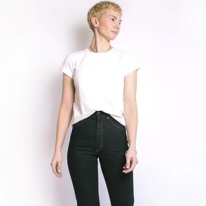 Judi Rosen Judi jeans in 100% cotton black with dark red zipper.